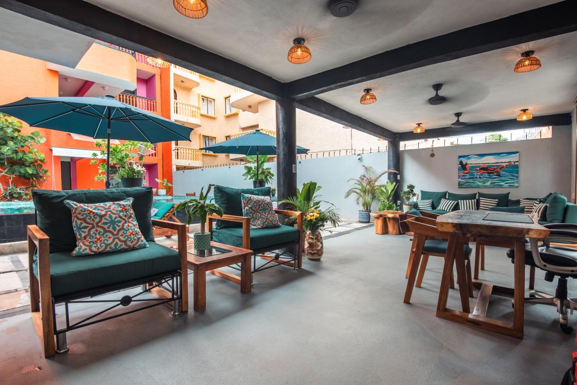 Zihua Mia Hotel Boutique Zihuatanejo Exterior photo